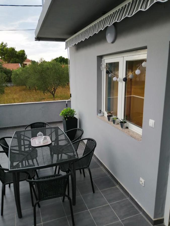 Holiday House Lara Starigrad Paklenica Exterior foto